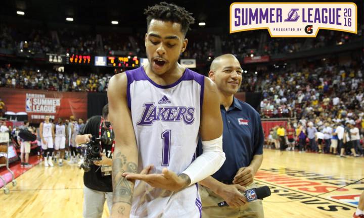 Simmons supera a Ingram... pero la estrella es D'Angelo Russell