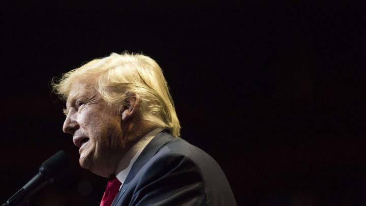 LeBron defiende al deporte de la comparación de Donald Trump
