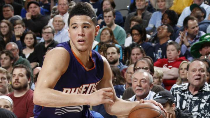 ¡Booker lo ha vuelto a hacer! 36 puntos y game-winner en Dallas