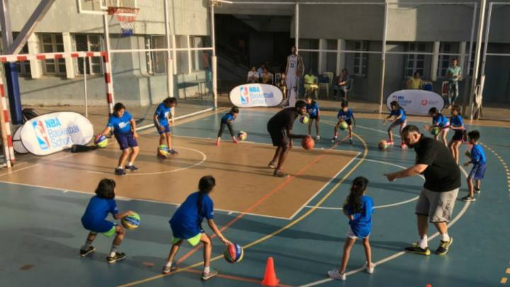 La NBA inicia en la India su red internacional de escuelas