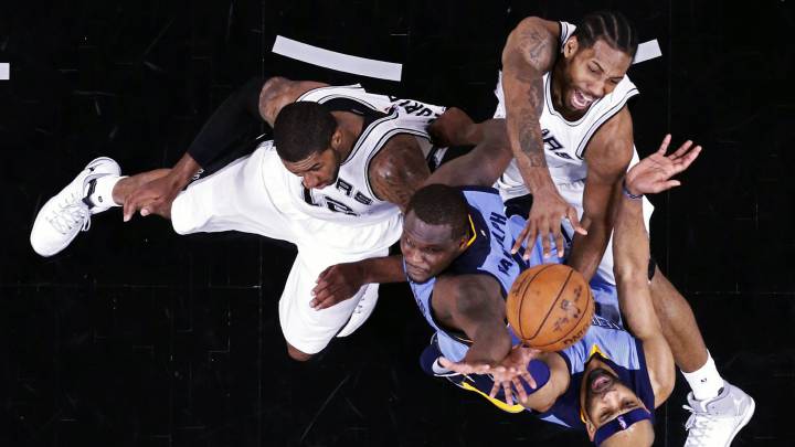 Partido de los Playoffs entre San Antonio Spurs y Memphis Grizzlies.