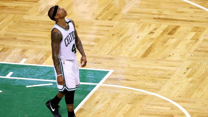 Los Celtics no presionarán a su estrella tras el funeral de su hermana: "Es más importante"