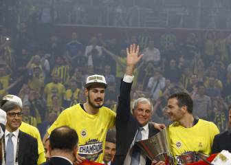 Obradovic iguala las 9 del Madrid y hace historia en Turquía