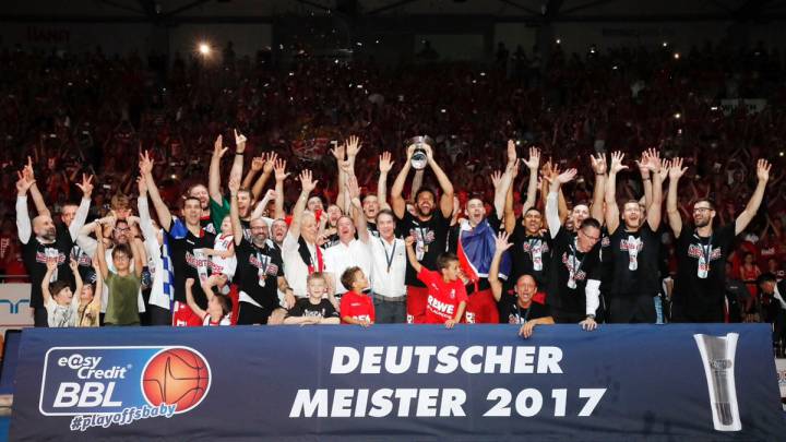 El Brose conquistó este domingo la Bundesliga alemana y se aseguró la última plaza disponible para la Euroliga 2017-18.