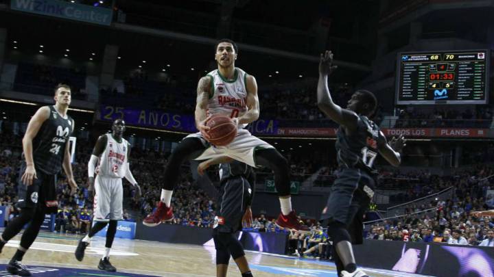 Larkin 'pasa' de 6,3 millones para volver a la NBA con los Celtics