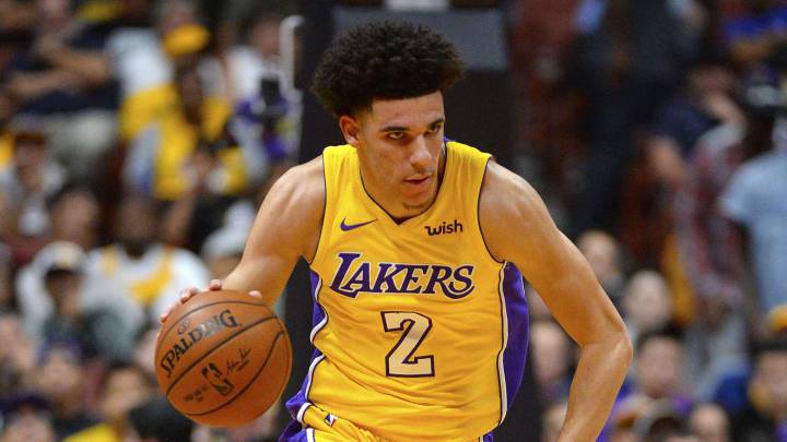 La era Lonzo Ball arranca con derrota y un gran Kuzma (19)