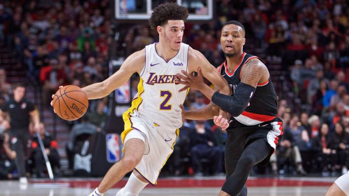 ¡Lillard Time! El Big Three de los Blazers deja a cero a Lonzo Ball