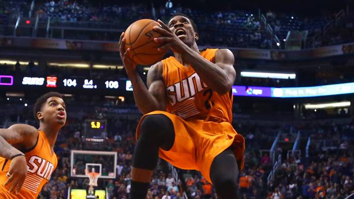 Eric Bledsoe dejará los Bucks para jugar en Phoenix.