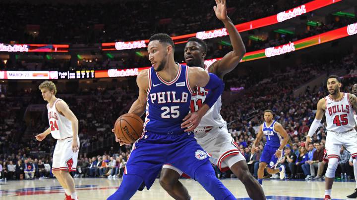 Victoria y espectacular triple-doble de Simmons: 19+17+14