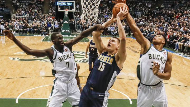 Nikola Jokic consigue un triple doble en un cuarto de hora