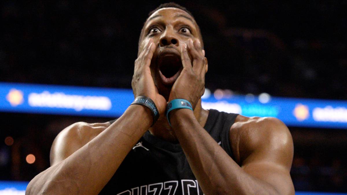 Dwight Howard, durante un partido con los Charlotte Hornets.