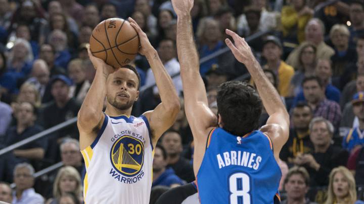 Stephen Curry y Álex Abrines