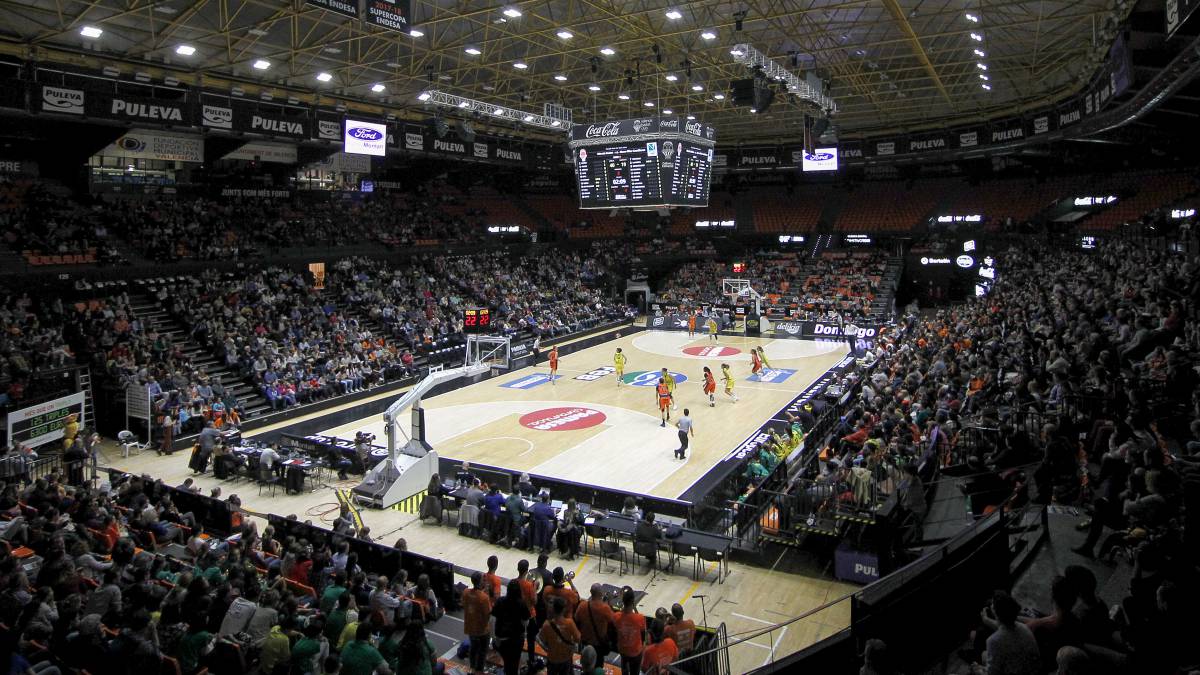 La Fontenta contó con 4.100 espectadores en el partido entre el Valencia y el Mann Filter.