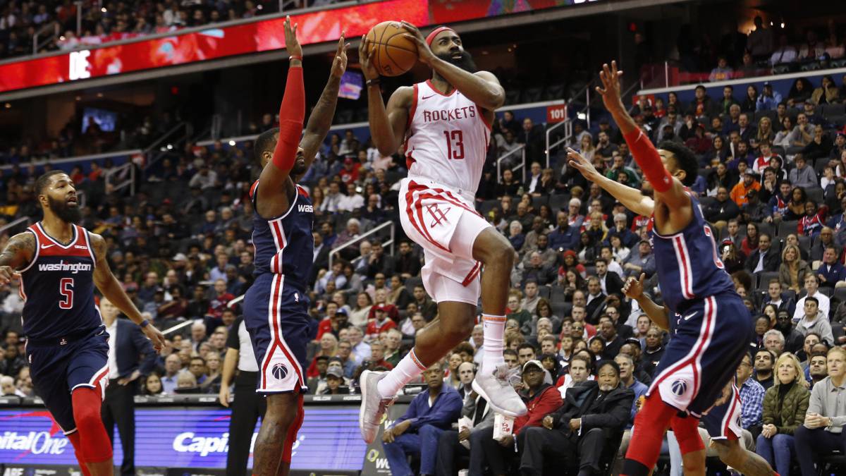 Los Wizards sobreviven al festival de Harden (54+8+13)