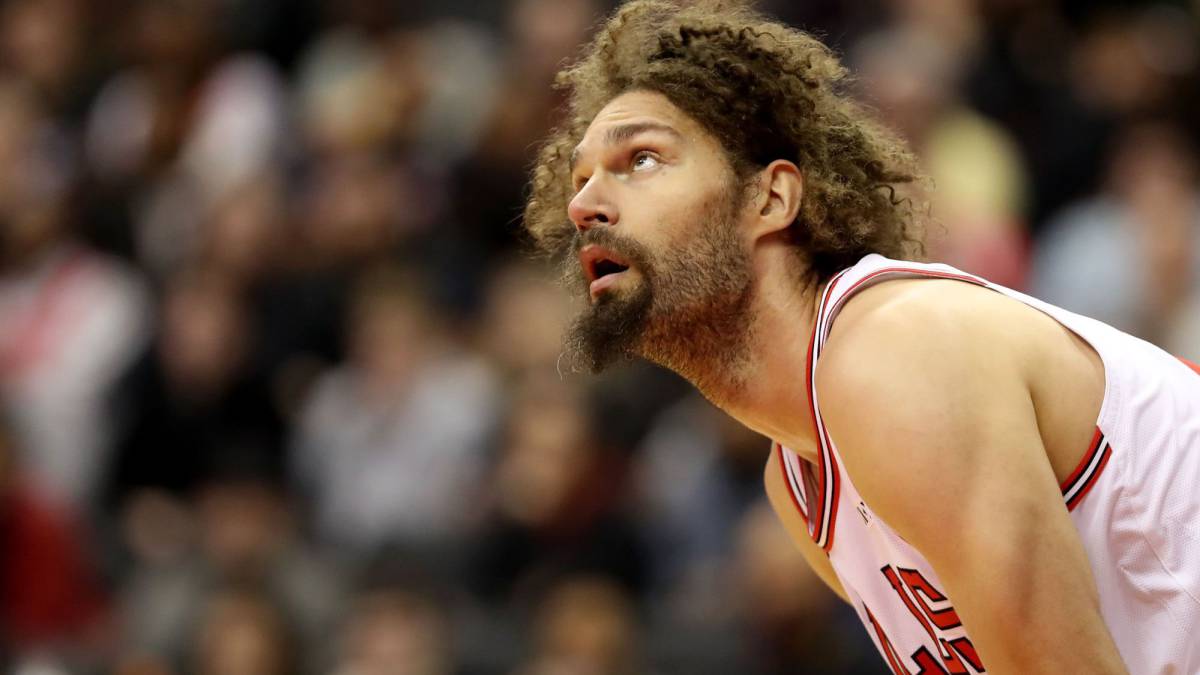 Los Warriors quieren un pívot y ya tienen objetivo: Robin Lopez