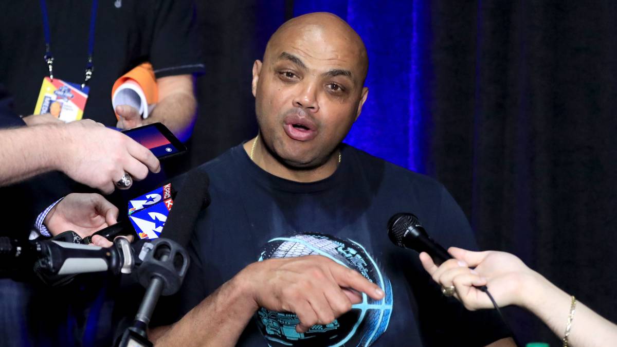 Barkley compara los votos para el All Star con los que hicieron a Trump presidente