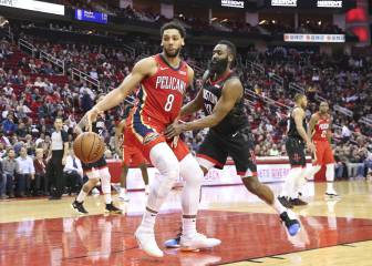 A falta de Davis, bueno es Jahlil Okafor para inutilizar a Harden