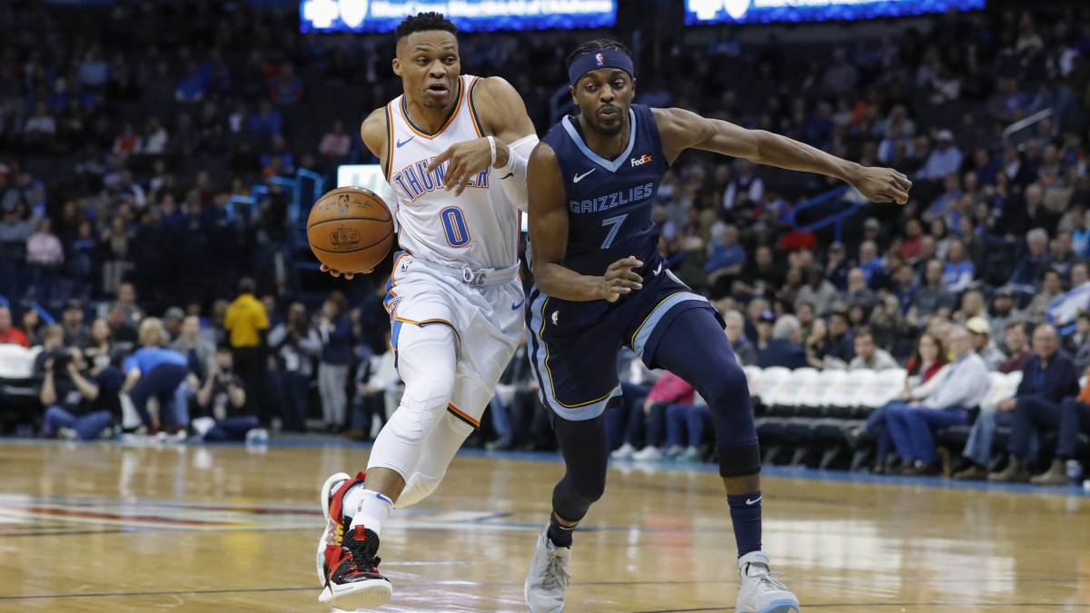 Westbrook, a un triple-doble de igualar un récord histórico