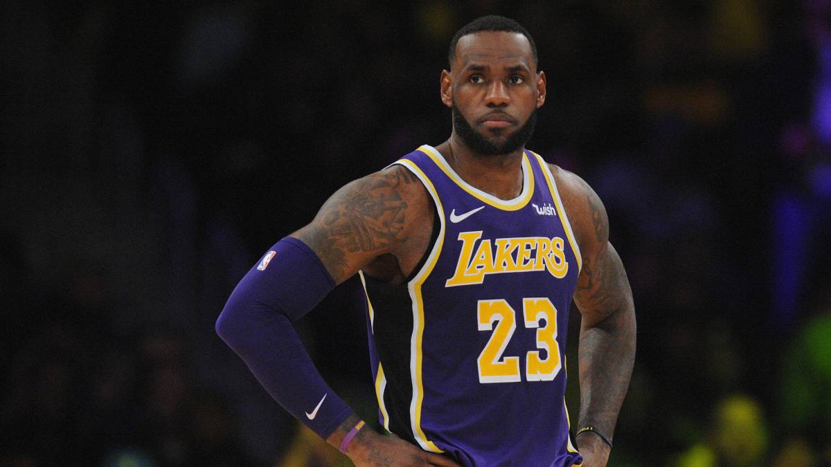 Los Lakers se rinden: LeBron entra en restricción de minutos