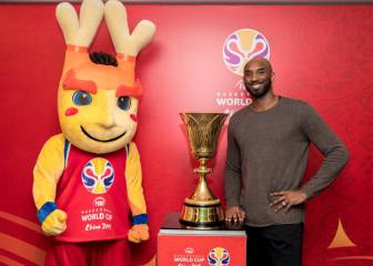 Kobe Bryant 'golea' a Yao Ming como sensación del sorteo