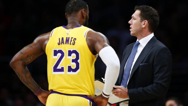 ¿Walton, contra las cuerdas? Jeanie Buss dejará la decisión en manos de Magic Johnson