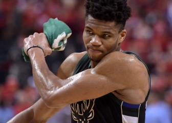 Giannis Antetokounmpo huyó de la rueda de prensa a la mitad: ésta es la posible explicación