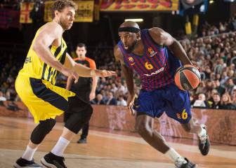 Fenerbahçe y Anadolu Efes siguen de cerca a Singleton