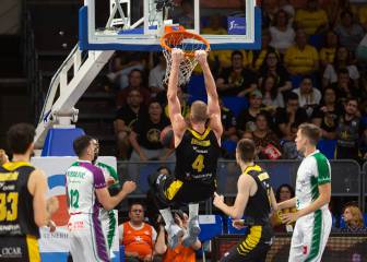 Colton Iverson se marcha de Tenerife para jugar en el Zenit
