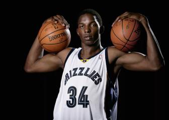 Hasheem Thabeet, fiasco del draft 2009, se ofrece a los Lakers