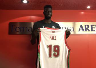 Baskonia presenta su primer fichaje, el pívot Youssapha Fall