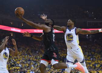 El triple mejorado de James Harden: 'step-back' a una pierna