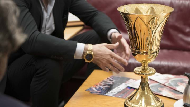 La copa del mundo conquistada en China.