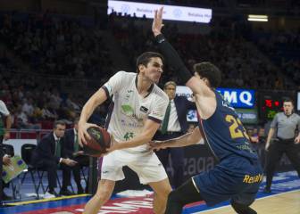 Remontada de Unicaja con el sello de Adams y Fernández