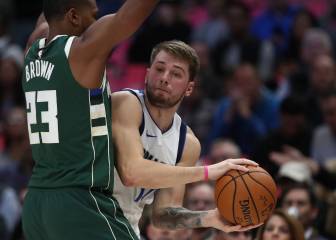 Un Antetokounmpo imparable puede con un gran Doncic (27)