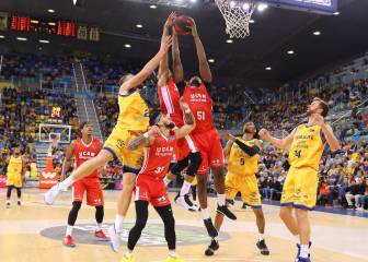 Cook y Harper hacen fuerte al Gran Canaria en casa