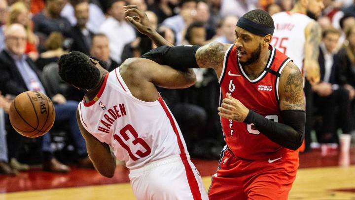 El renacido Carmelo gana a unos Rockets en horas bajas