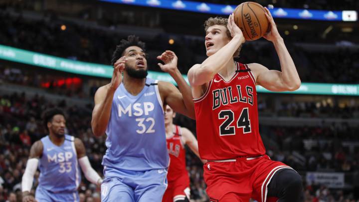 Lauri Markkanen ante Karl Anthony Towns.