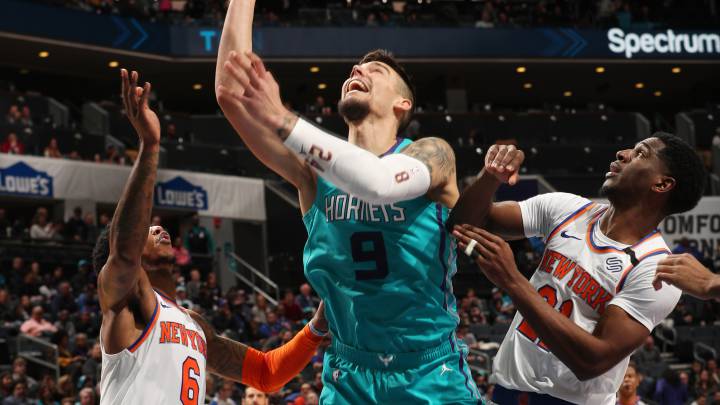 Willy Hernangómez, durante el partido de la NBA que ha enfrentado a los Charlotte Hornets y a los New York Knicks