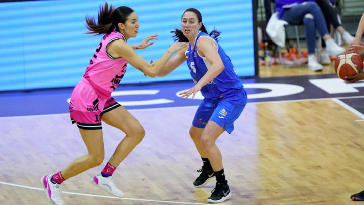 El Perfumerías Avenida y el Durán Ensino, durante los cuartos de final de la Copa de la Reina