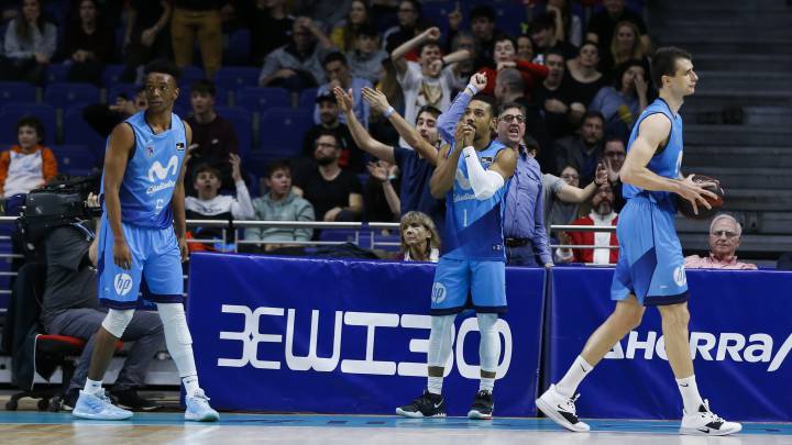 Sola, Pressey y Dangubic, jugadores del Movistar Estudiantes.