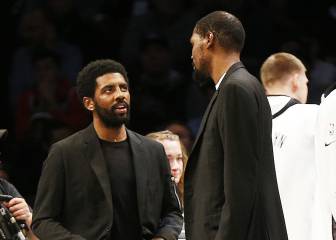 Kyrie y Durant quieren un entrenador