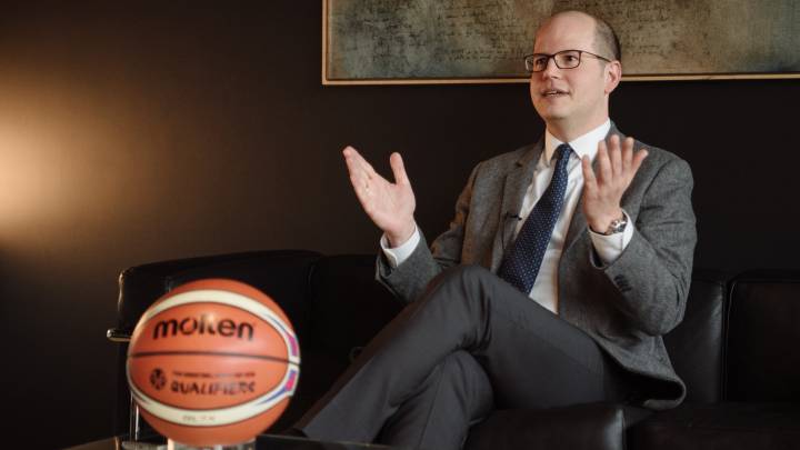 Zagklis: "El desafío es adaptarse hasta que llegue la vacuna"