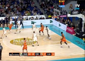 El talentazo que se lleva: canastón de crack de Abalde vs el Madrid, delante de Mejri y sus 2,18