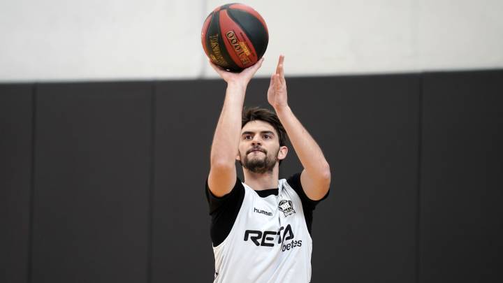 Rigo renueva Bilbao y cumplirá su tercer año en Miribilla