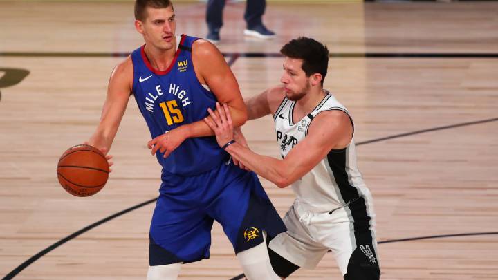 Popovich: "Nikola Jokic es como una reencarnación de Larry Bird"