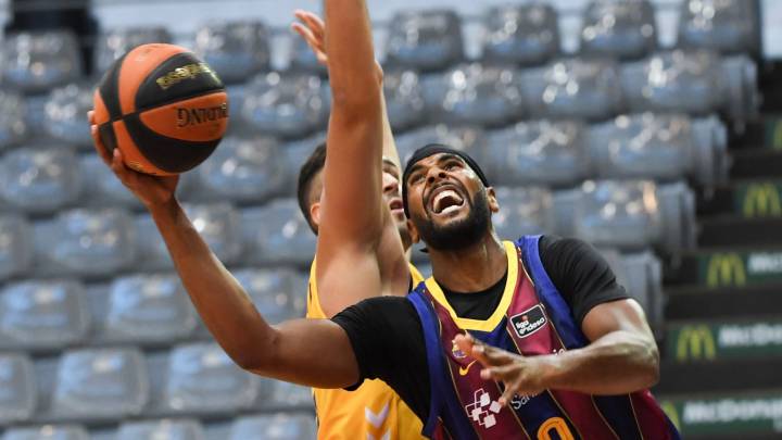 El Barça doblega al UCAM en los dos minutos finales