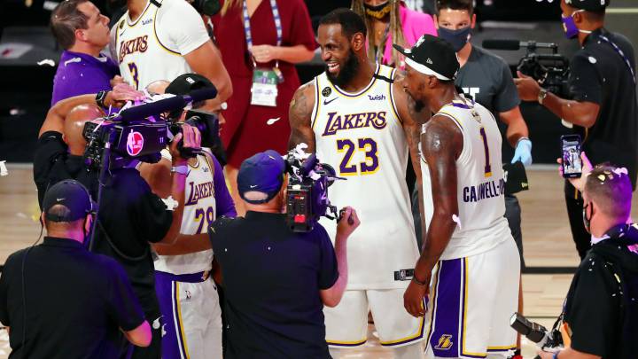 Rey LeBron: más puntos que Jordan, más robos que Pippen, más asistencias que John Stockton...