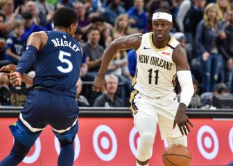 Otro terremoto: los Bucks se llevan a Holiday y a Bogdanovic