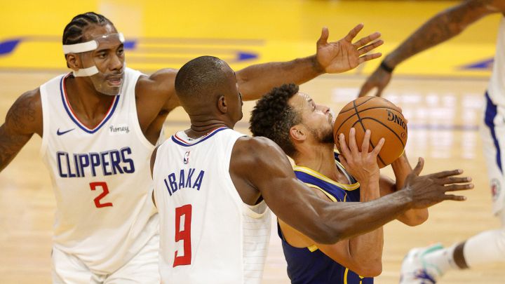 El fusil de Curry se atranca ante Los Angeles Clippers