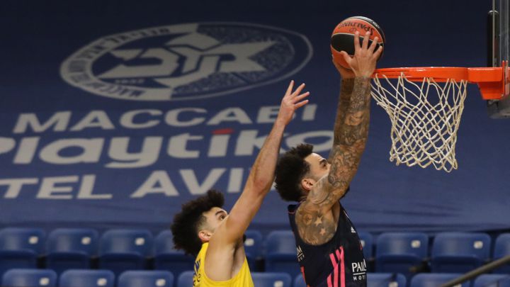 Jeffery Taylor machaca ante el Maccabi Tel Aviv.